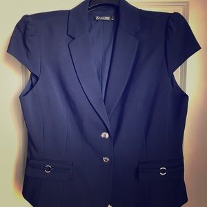 Short Sleeve Blazer